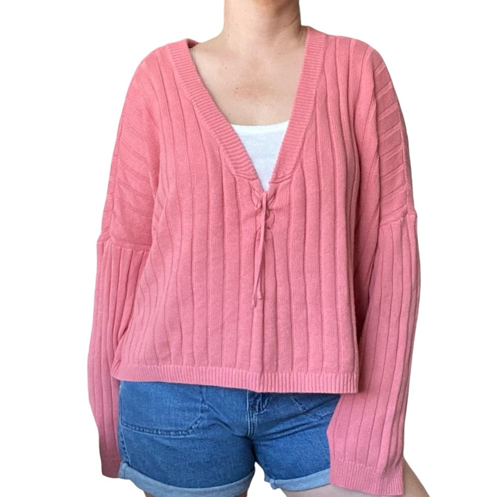 Kendall & Kylie sweater, size large